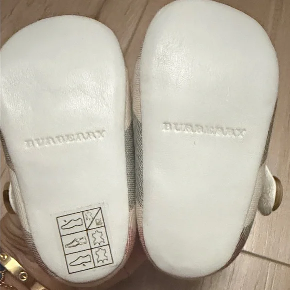 Burberry Plaid baby Shoes - Picture 7 of 12